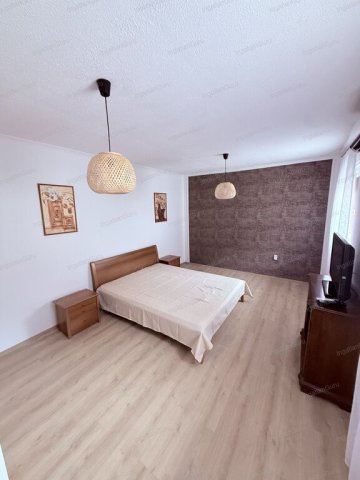 Kiadó téglalakás, albérlet, Kecskeméten 250 E Ft / hó