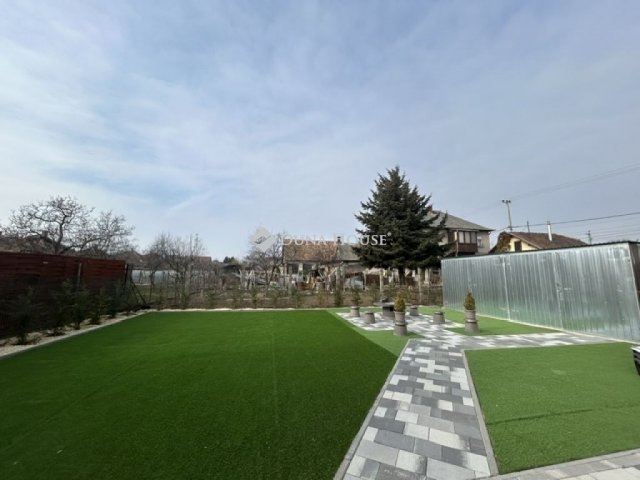 Eladó családi ház, Vecsésen 95 M Ft, 3 szobás