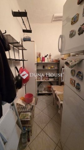 Eladó családi ház, Kecskeméten 50.5 M Ft, 2 szobás