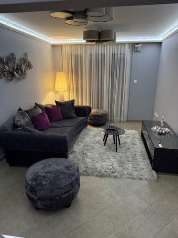 Kiadó téglalakás, albérlet, Debrecenben 380 E Ft / hó, 3 szobás