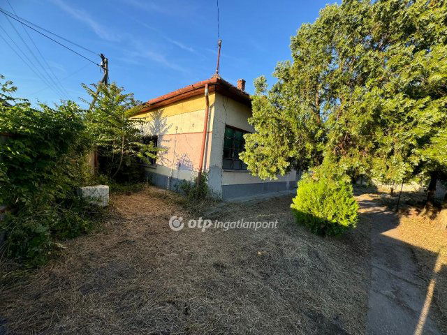 Eladó családi ház, Egyeken 2.95 M Ft, 3 szobás