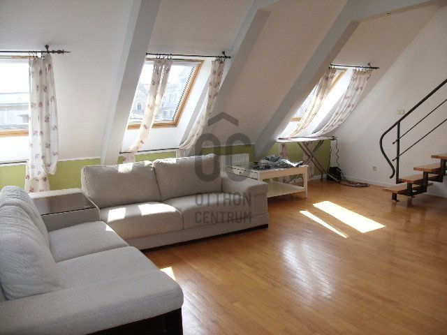 Eladó téglalakás, Budapesten, V. kerületben 160 M Ft, 4 szobás