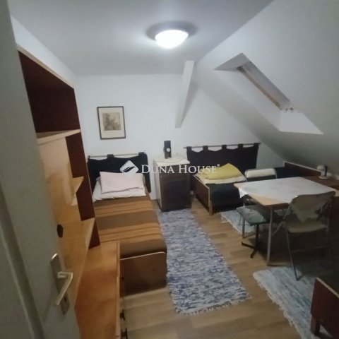 Kiadó családi ház, albérlet, Kecskeméten 600 E Ft / hó