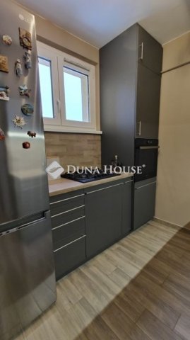 Eladó panellakás, Budapesten, X. kerületben 89.9 M Ft, 3 szobás