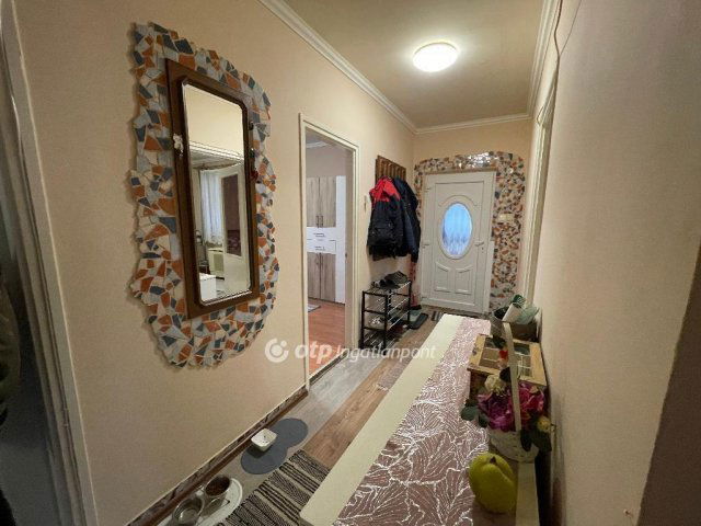 Eladó családi ház, Nyíregyházán 59.9 M Ft, 3 szobás