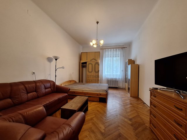 Eladó téglalakás, Gyöngyösön 34.9 M Ft, 3 szobás