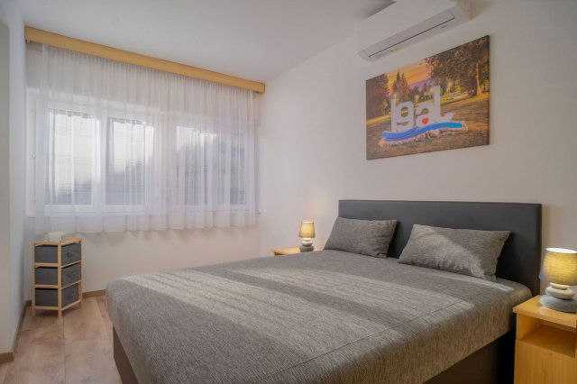 Eladó családi ház, Igalon 59.9 M Ft, 4 szobás