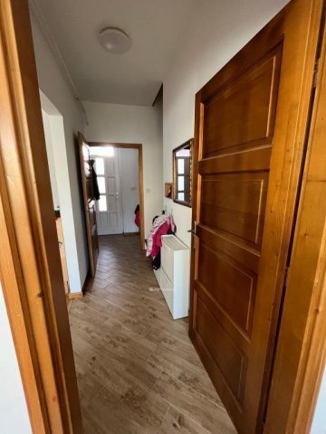 Eladó téglalakás, Pécsett 86 M Ft, 3 szobás