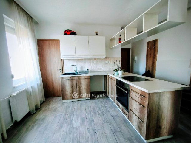 Eladó téglalakás, Budapesten, XI. kerületben 95 M Ft, 2 szobás