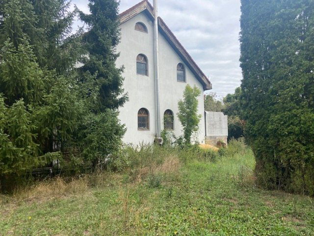 Eladó családi ház, Márkón 230 M Ft, 10+5 szobás