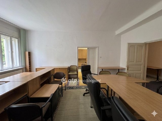 Eladó iroda, Budapesten, XI. kerületben 78 M Ft, 2 szobás