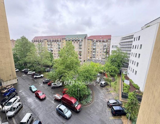 Eladó téglalakás, Budapesten, IX. kerületben 74.9 M Ft, 3 szobás