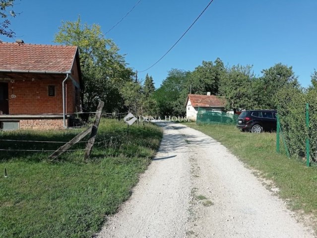 Eladó nyaraló, Zalaegerszegen 7.9 M Ft, 2 szobás