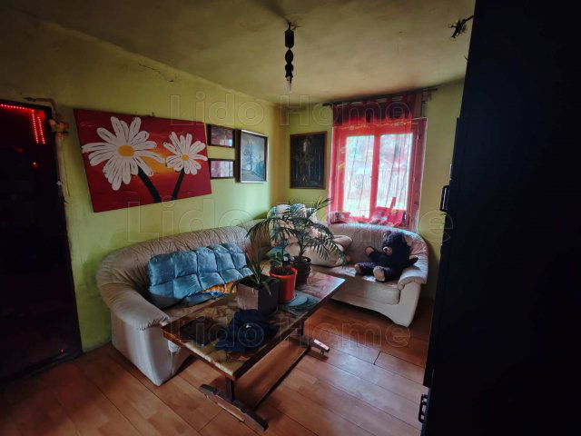 Eladó családi ház, Böhönyén 15.99 M Ft, 9 szobás