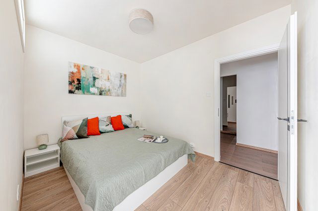 Eladó panellakás, Budapesten, XV. kerületben 72.7 M Ft