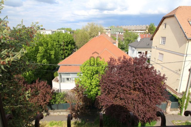 Eladó téglalakás, Budapesten, XIV. kerületben 139 M Ft, 4 szobás