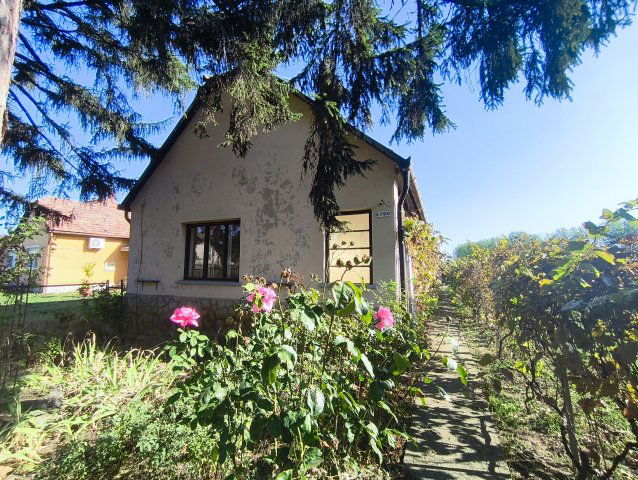 Eladó családi ház, Döbröközön 13.9 M Ft, 3 szobás