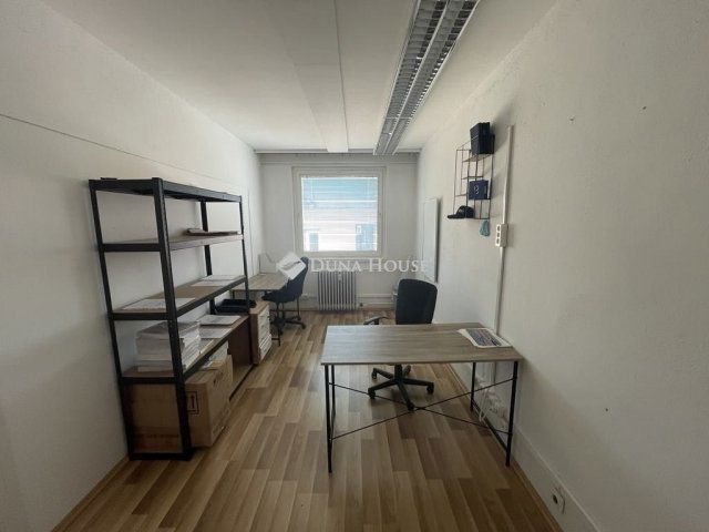 Eladó iroda, Szegeden 10.75 M Ft / költözzbe.hu