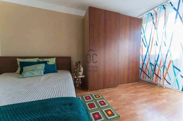 Eladó panellakás, Budapesten, XX. kerületben 54 M Ft, 2 szobás