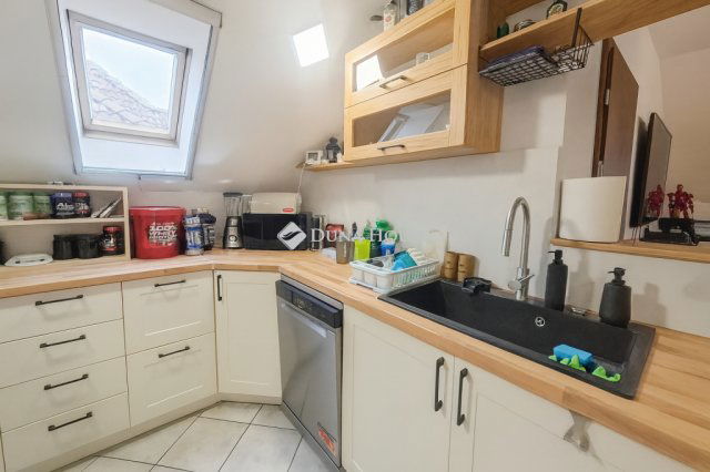 Eladó téglalakás, Budapesten, XVIII. kerületben 87.5 M Ft