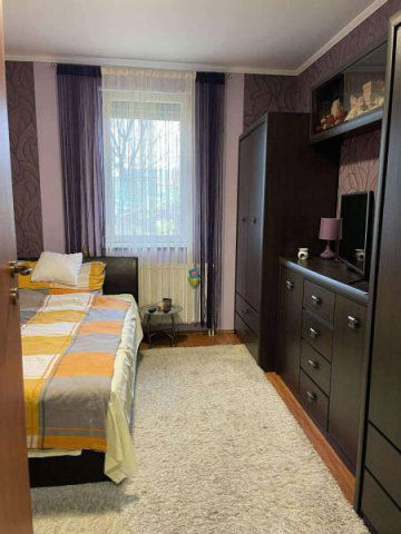 Eladó családi ház, Pilisvörösváron 129 M Ft, 4 szobás