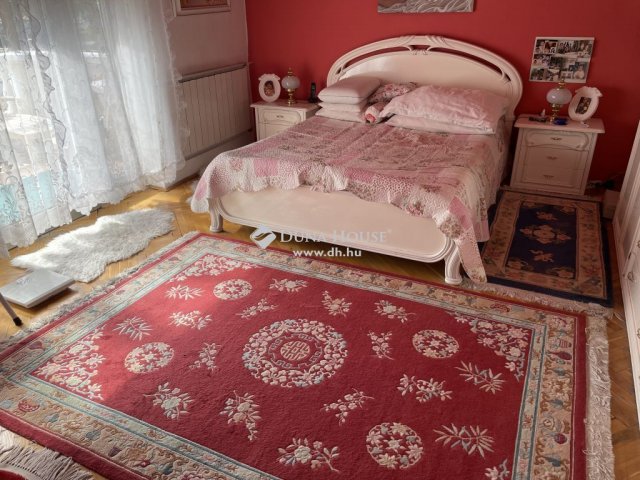 Eladó családi ház, Budapesten, XX. kerületben 190 M Ft, 5 szobás