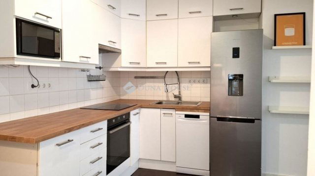 Eladó téglalakás, Budapesten, I. kerületben 99.9 M Ft, 2 szobás