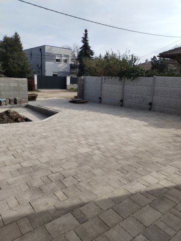 Eladó családi ház, Érden 250 M Ft, 6 szobás