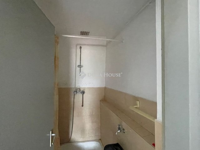 Eladó családi ház, Hatvanban 88 M Ft, 6 szobás