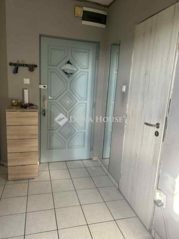 Eladó téglalakás, Budapesten, XVII. kerületben 72 M Ft, 4 szobás