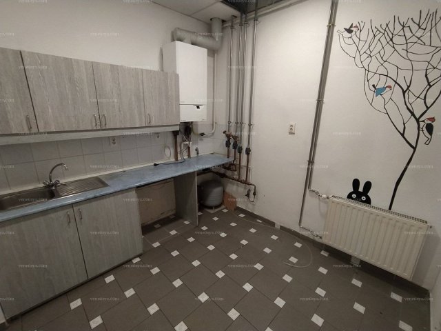 Kiadó üzlethelyiség, Miskolcon 750 E Ft / hó, 7 szobás