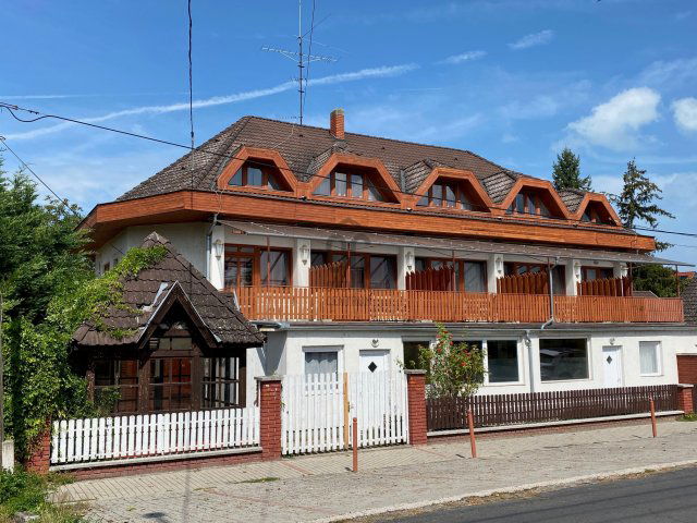 Eladó hotel, Zamárdiban 290 M Ft / költözzbe.hu