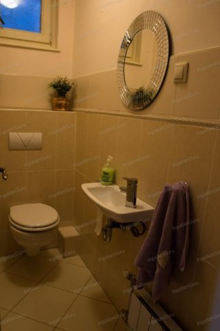 Kiadó családi ház, albérlet, Kecskeméten 800 E Ft / hó