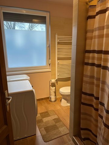 Eladó családi ház, Mikepércsen 125 M Ft, 4 szobás