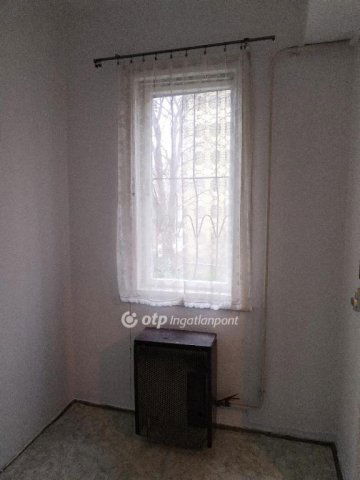 Eladó téglalakás, Budapesten, XIV. kerületben 66.9 M Ft