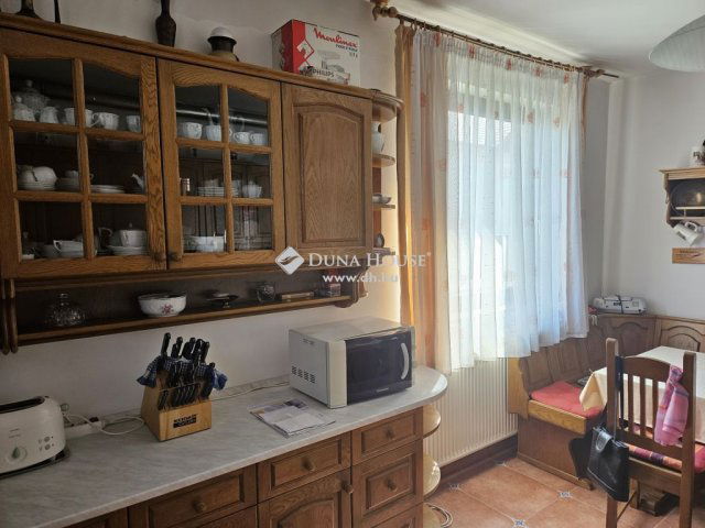 Eladó családi ház, Enyingen 66 M Ft, 6 szobás