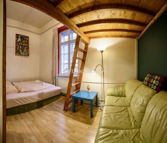 Eladó családi ház, Budapesten, I. kerületben 1714.5 M Ft