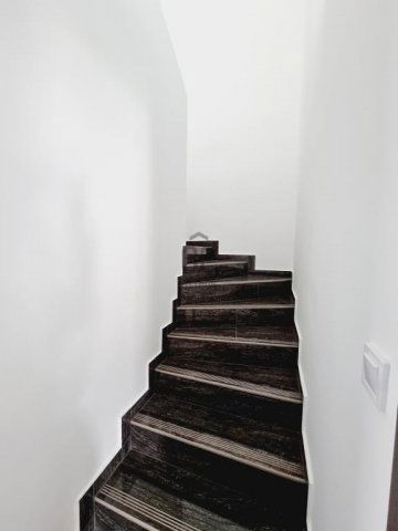 Eladó családi ház, Kerepesen 119.9 M Ft, 5 szobás