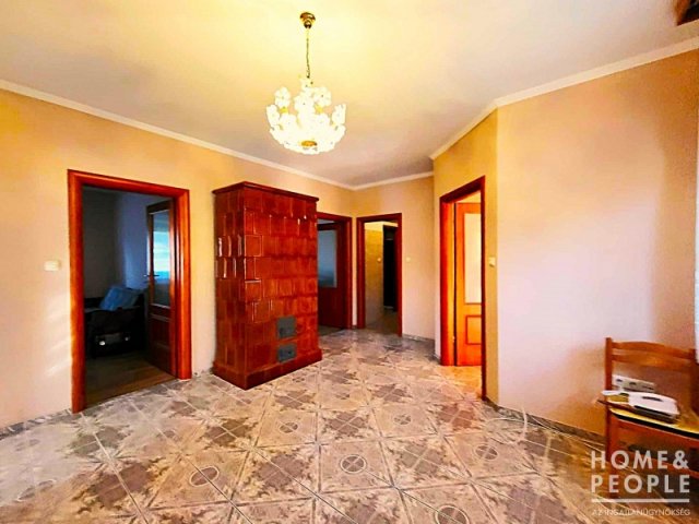 Eladó családi ház, Szegeden 102.99 M Ft, 3 szobás