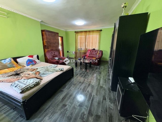 Eladó családi ház, Békésen 19.9 M Ft, 2 szobás
