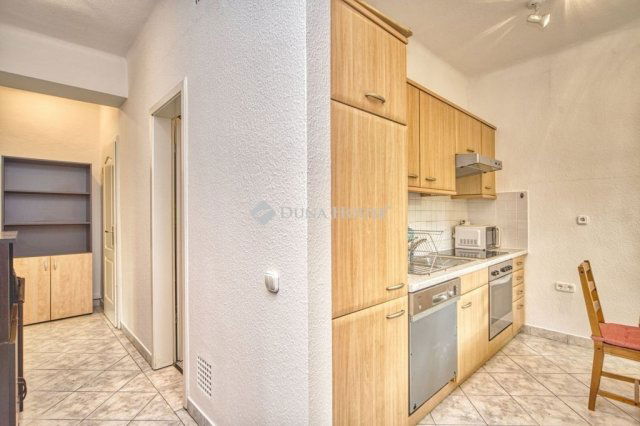 Kiadó iroda, Budapesten, XI. kerületben 400 E Ft / hó, 2 szobás