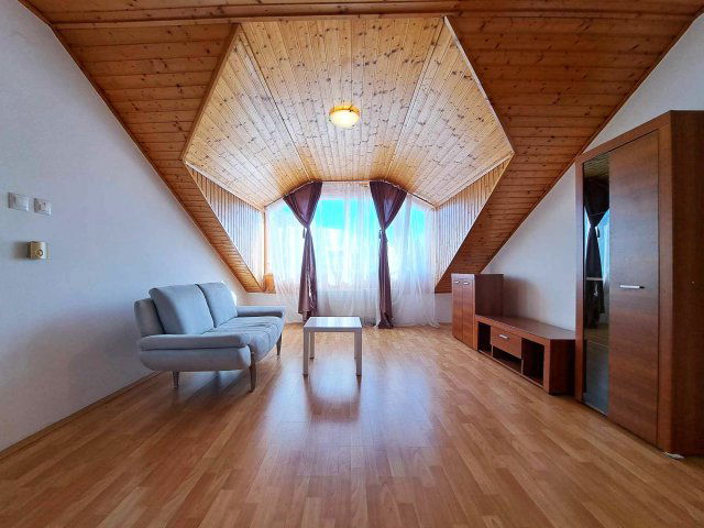 Eladó téglalakás, Zalaegerszegen 42.5 M Ft, 3 szobás