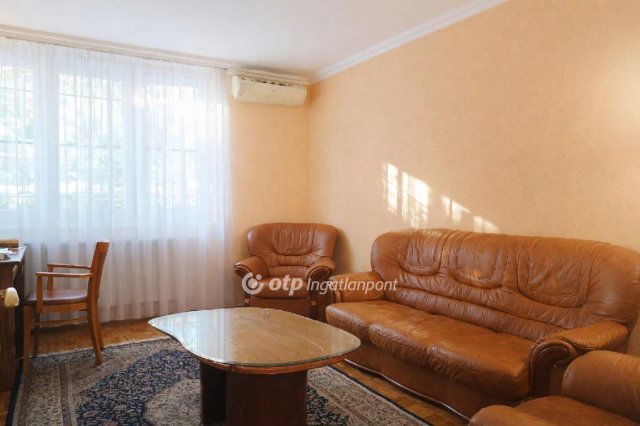 Eladó téglalakás, Budapesten, X. kerületben 64.9 M Ft