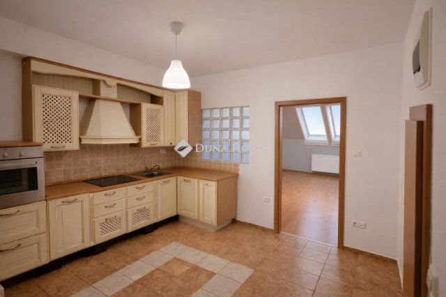 Eladó téglalakás, Budapesten, XIX. kerületben 84.9 M Ft