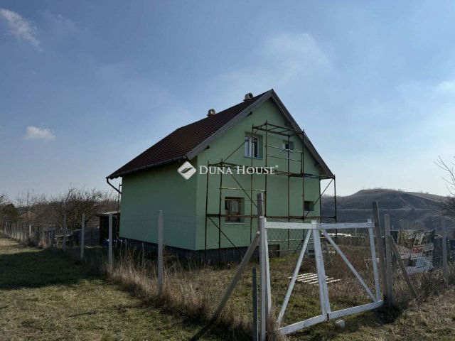 Eladó családi ház, Sóskúton 55 M Ft, 4 szobás