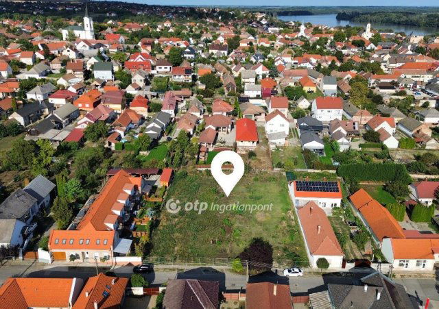 Eladó telek, Pakson 63.825 M Ft / költözzbe.hu