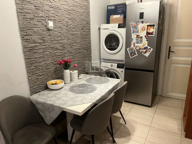 Eladó téglalakás, Budapesten, IX. kerületben 84 M Ft, 2+1 szobás