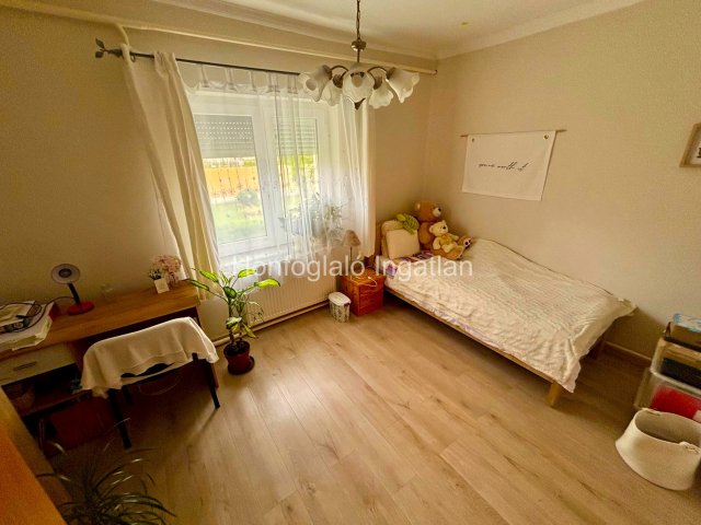 Eladó családi ház, Nyíregyházán 89.99 M Ft, 4 szobás