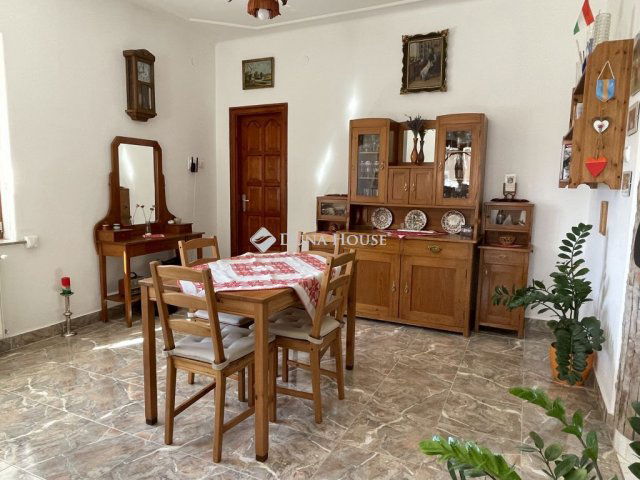 Eladó családi ház, Vanyarcon 52 M Ft, 3 szobás