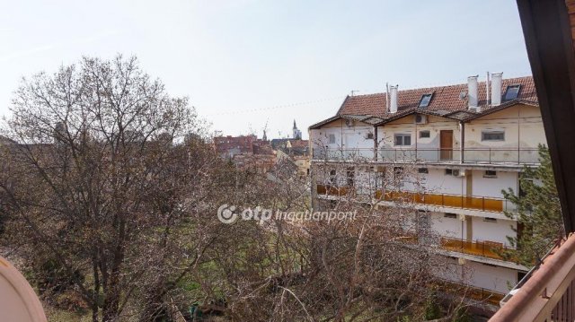 Eladó téglalakás, Gyöngyösön 47.5 M Ft, 3 szobás